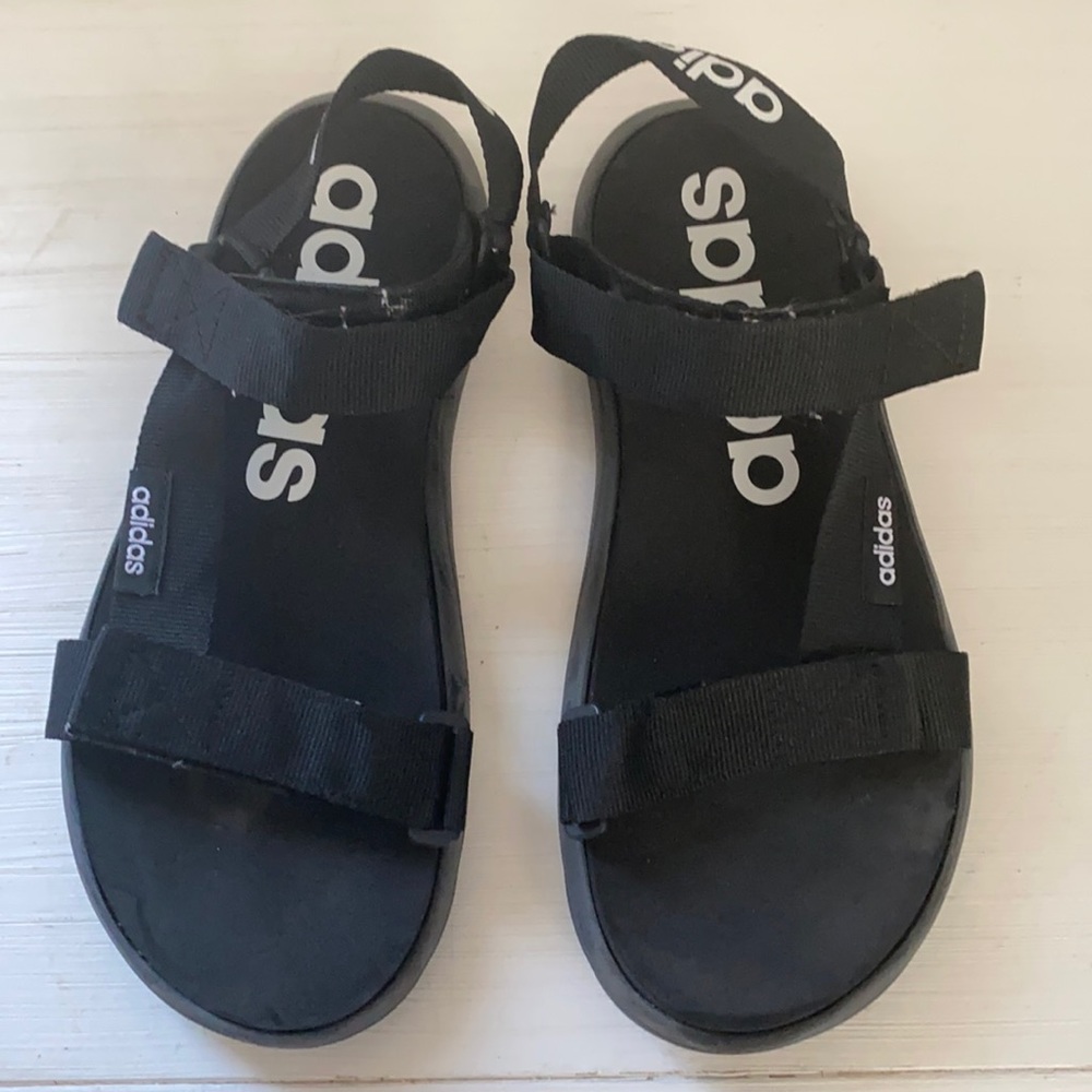 Adidas men’s black sandals